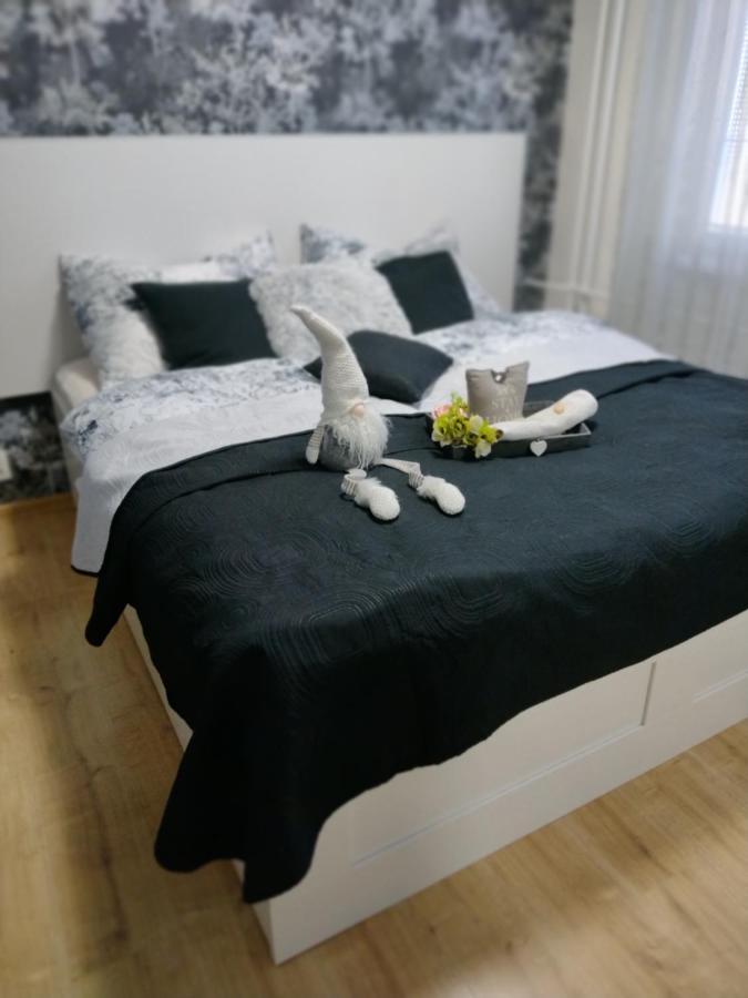 Apartman Barborka Daire Znojmo Dış mekan fotoğraf